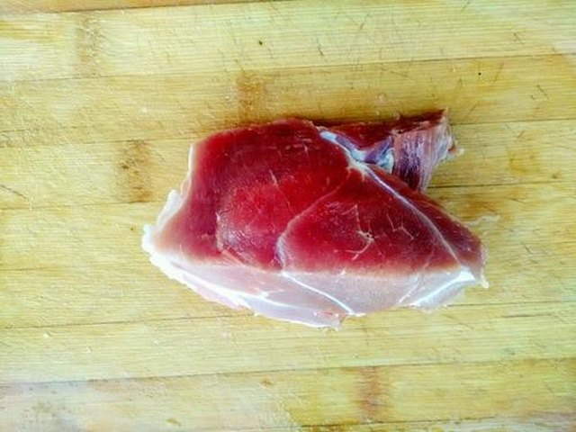 【肉末茄汁油条】步骤3