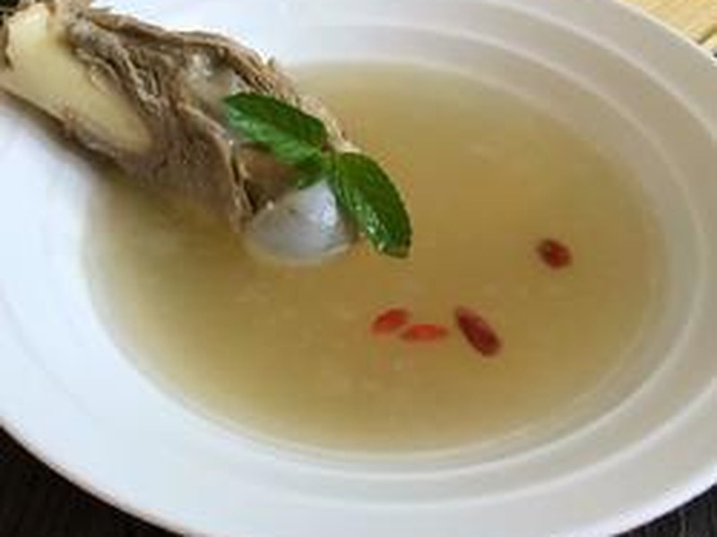 清炖大骨汤