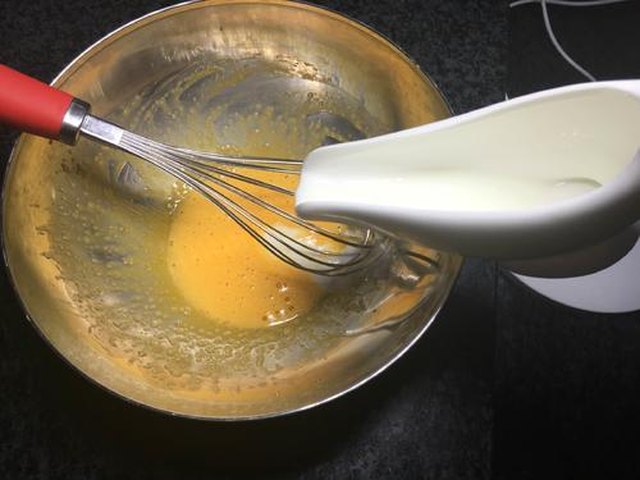 【抹茶红豆慕斯】步骤4