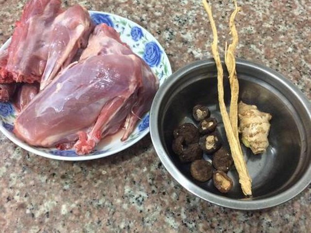 【滋补老鸭汤】步骤1