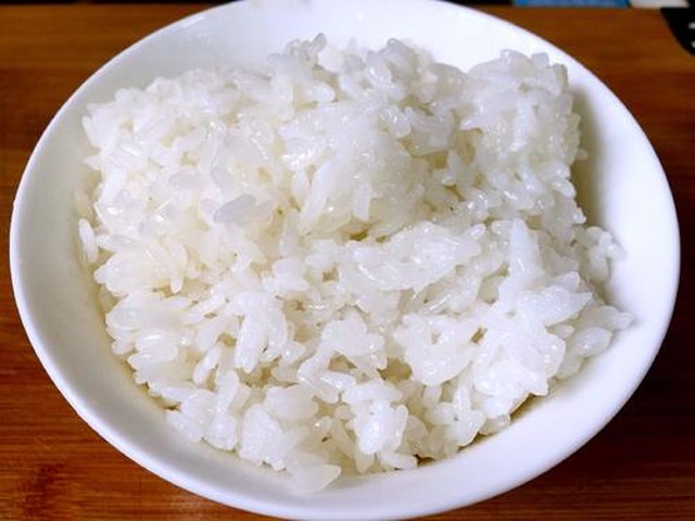 【香菇猪肉虾皮烧卖】步骤3