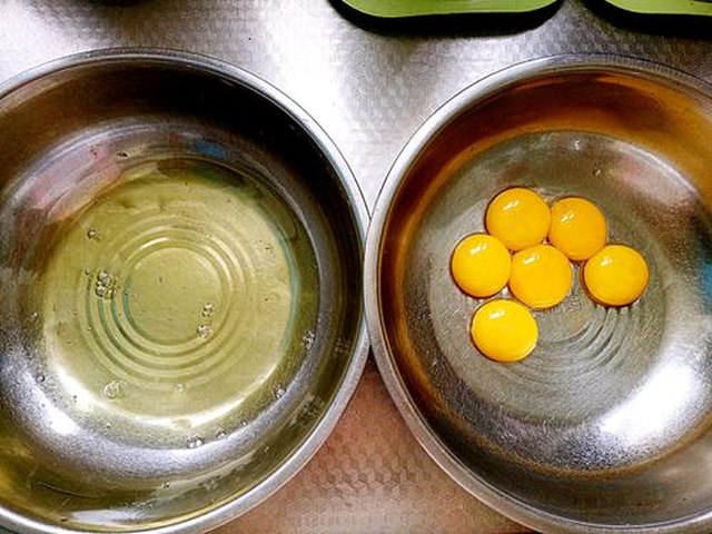 【电饭煲蛋糕】步骤2