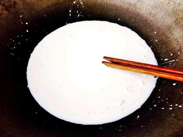 【酥炸牛奶冻】步骤1