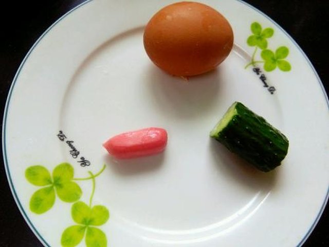 【黄瓜火腿蛋饼】步骤1