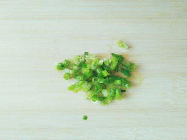 【咸蛋炒饭】步骤1