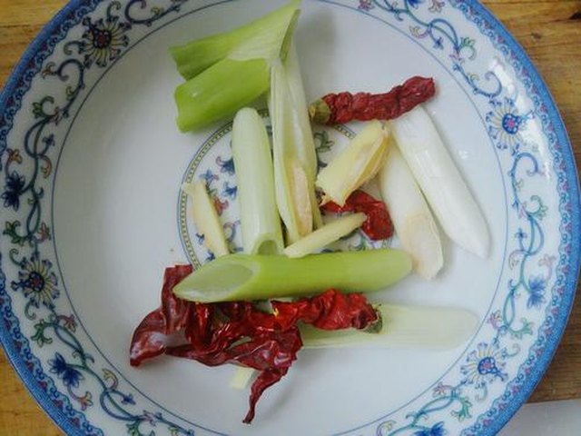【豆角土豆素卤面】步骤4