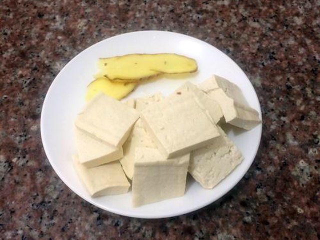 【鱼头豆腐汤】步骤2