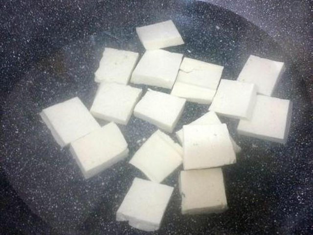 【鱼头豆腐汤】步骤3