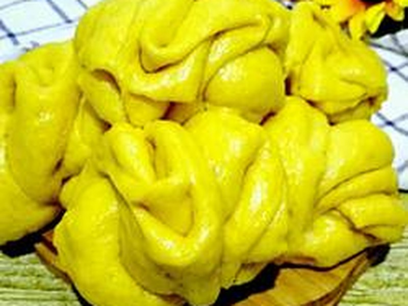 金灿灿全麦南瓜花卷