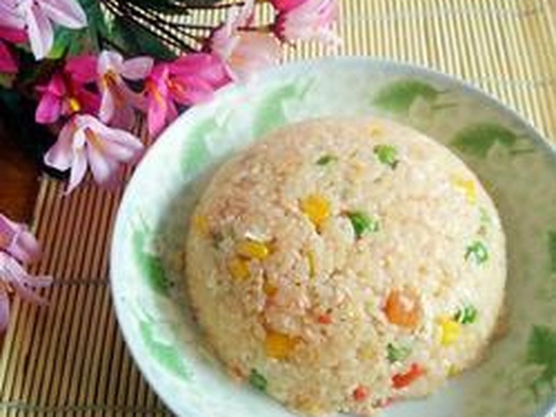 彩色炒饭
