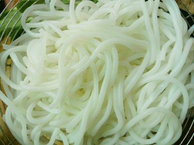 【胡萝卜青菜鸡蛋炒粉】步骤4