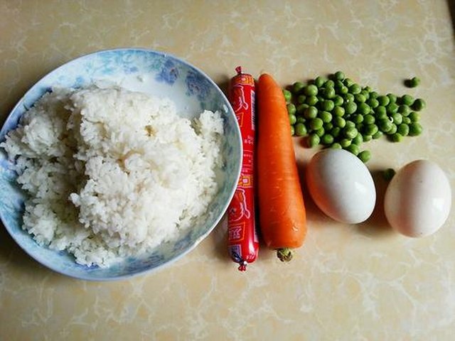 【蛋炒饭】步骤1