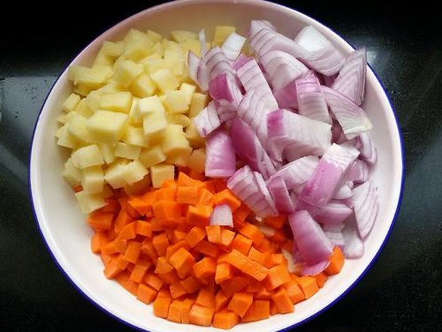 【花样鸡肉咖喱饭】步骤3