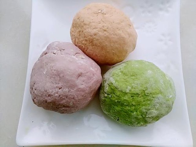【彩色鸳鸯蒸饺】步骤3