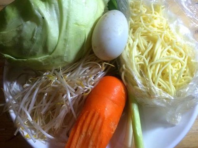 【杂菜炒面】步骤1