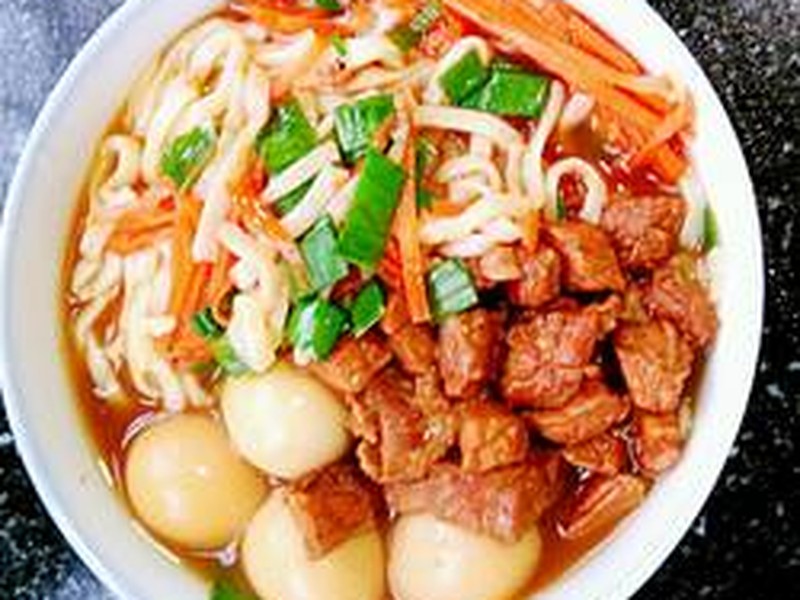 家常卤肉面