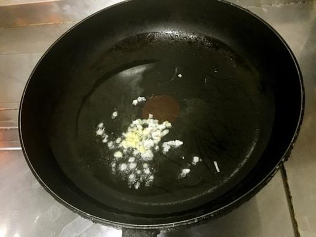 【儿童营养炒饭】步骤2