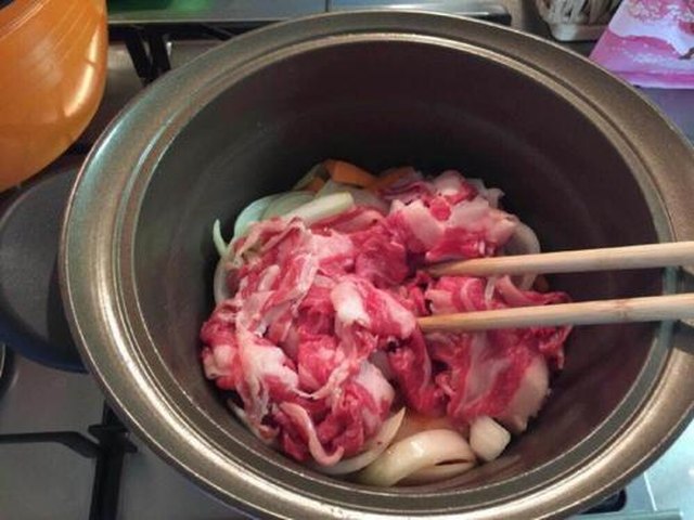 【牛肉咖喱】步骤3