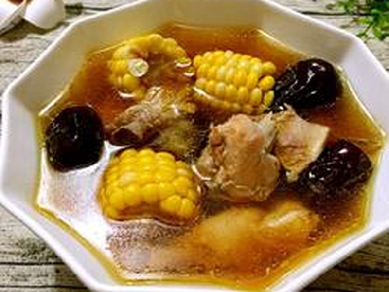 玉米红枣鸡汤