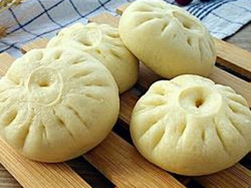 卷心菜素包子