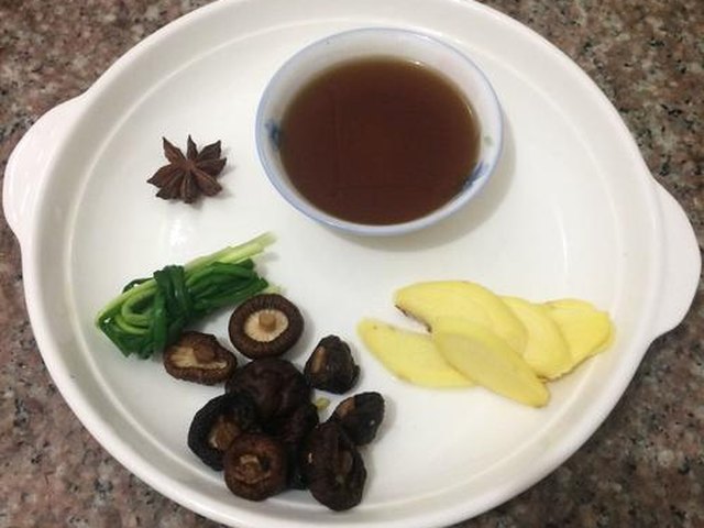 【姜母鸭】步骤3