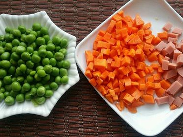 【豌豆胡萝卜焖饭】步骤3