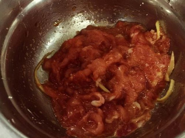 【青椒肉丝面】步骤2