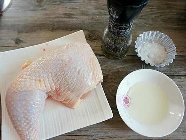 【照烧鸡腿饭】步骤1