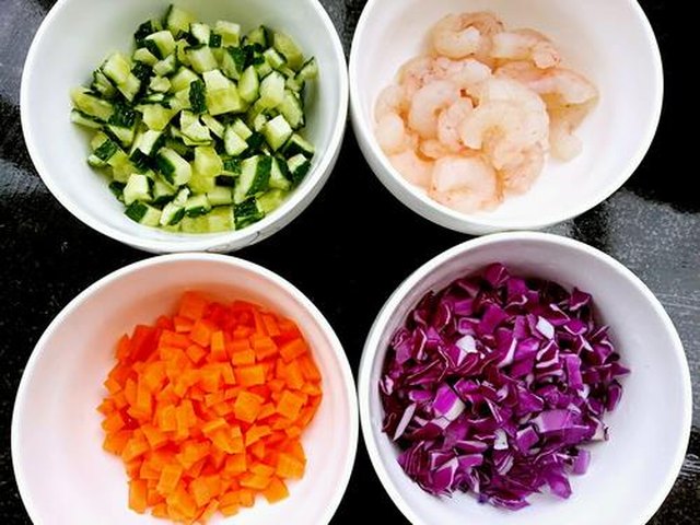 【虾仁炒饭】步骤1