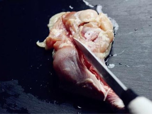 【柠香剔骨鸡腿饭】步骤1