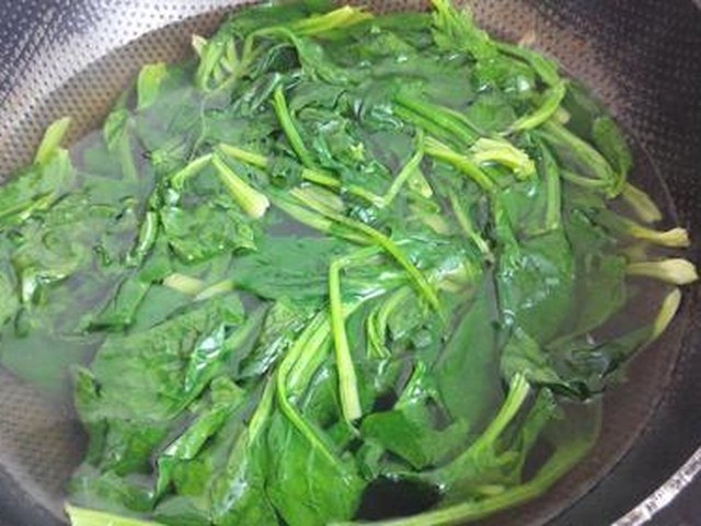 【菠菜水饺】步骤1