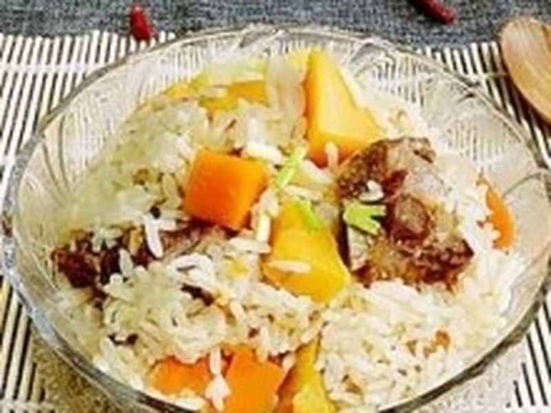 电饭锅排骨焖饭