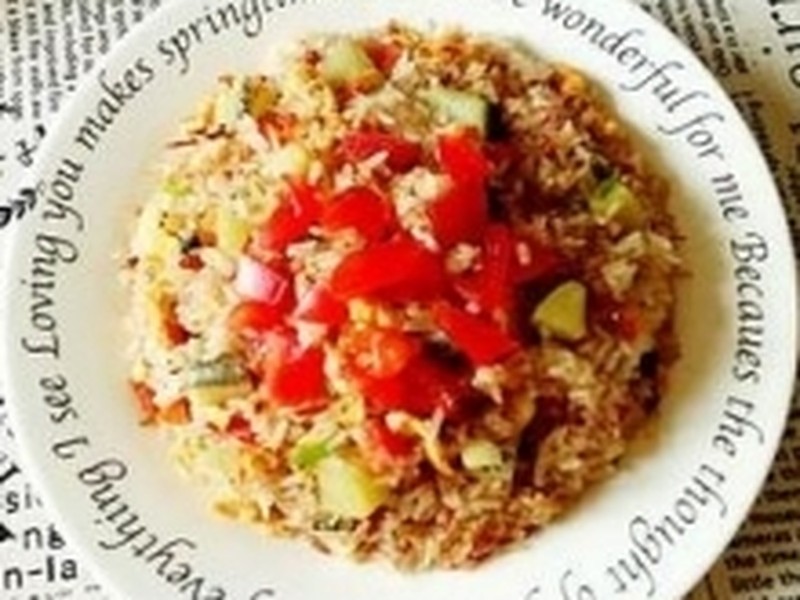 圣女果杂蔬鸡蛋炒饭