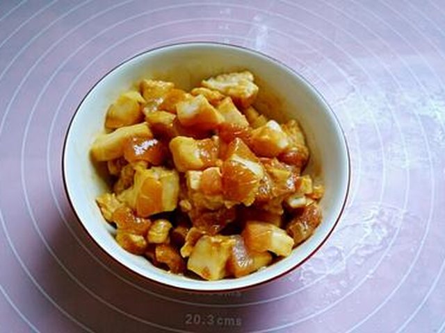 【萝卜肉丁捞面】步骤4