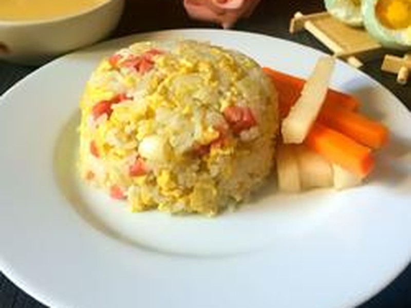 火腿蛋炒饭