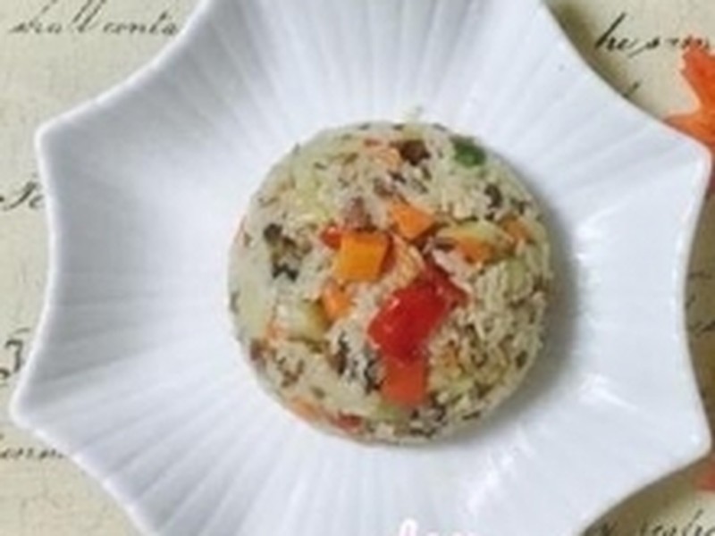 土豆胡萝卜腊肉焖饭