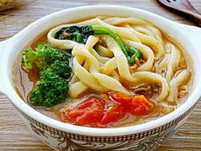 蔬菜肉丝面