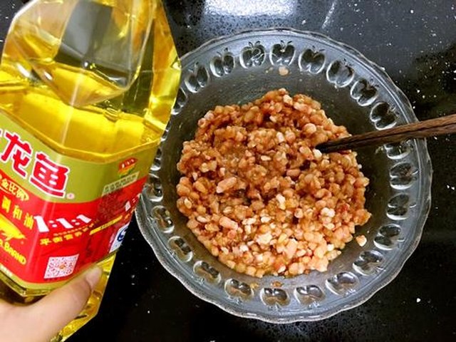 【鲜肉小馄饨】步骤3