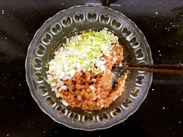 【鲜肉小馄饨】步骤4