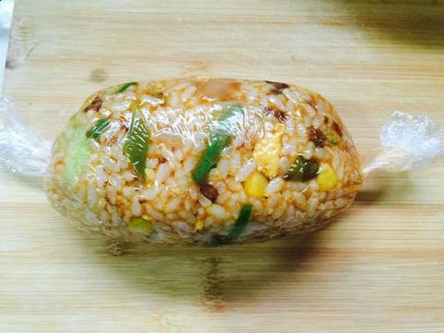 【蛋包饭】步骤4
