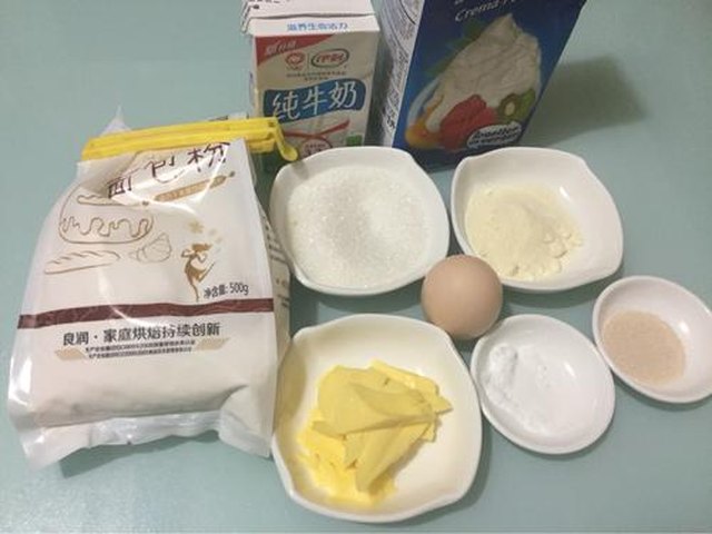 【淡奶油土司（一次发酵法）】步骤1
