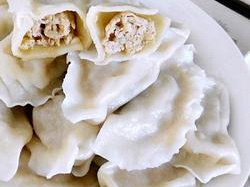 猪肉酸菜水饺