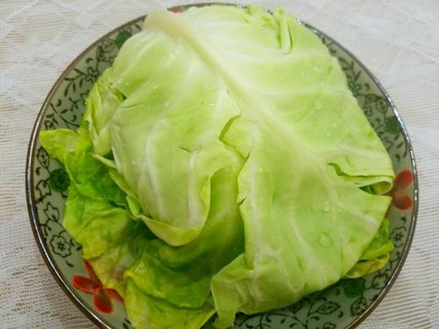 【卷心菜腊肉炒饭】步骤1