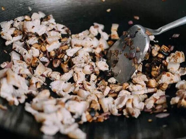 【台湾卤肉饭】步骤3