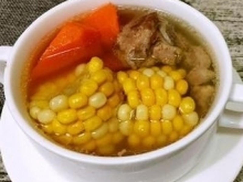 玉米萝卜炖排骨