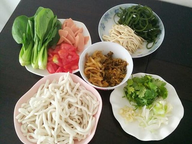【酸辣土豆粉】步骤1