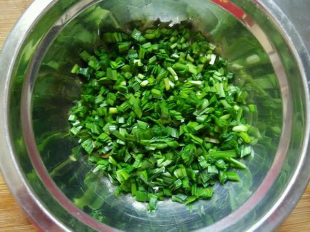 【海米韭菜鸡蛋水饺】步骤3
