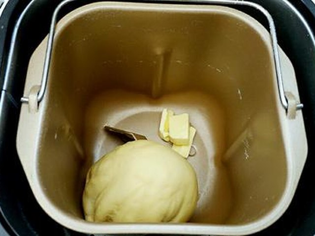【小狗啃骨头汉堡】步骤2