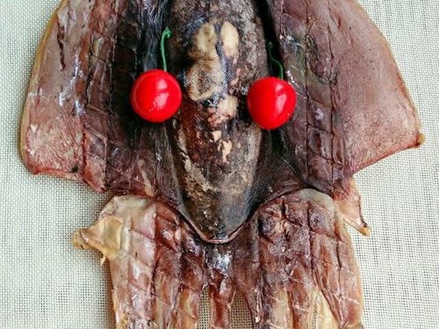 【墨鱼香菇炖鸡】步骤2
