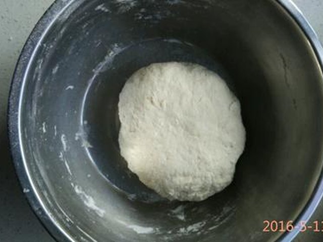 【烫面蒸饺】步骤2